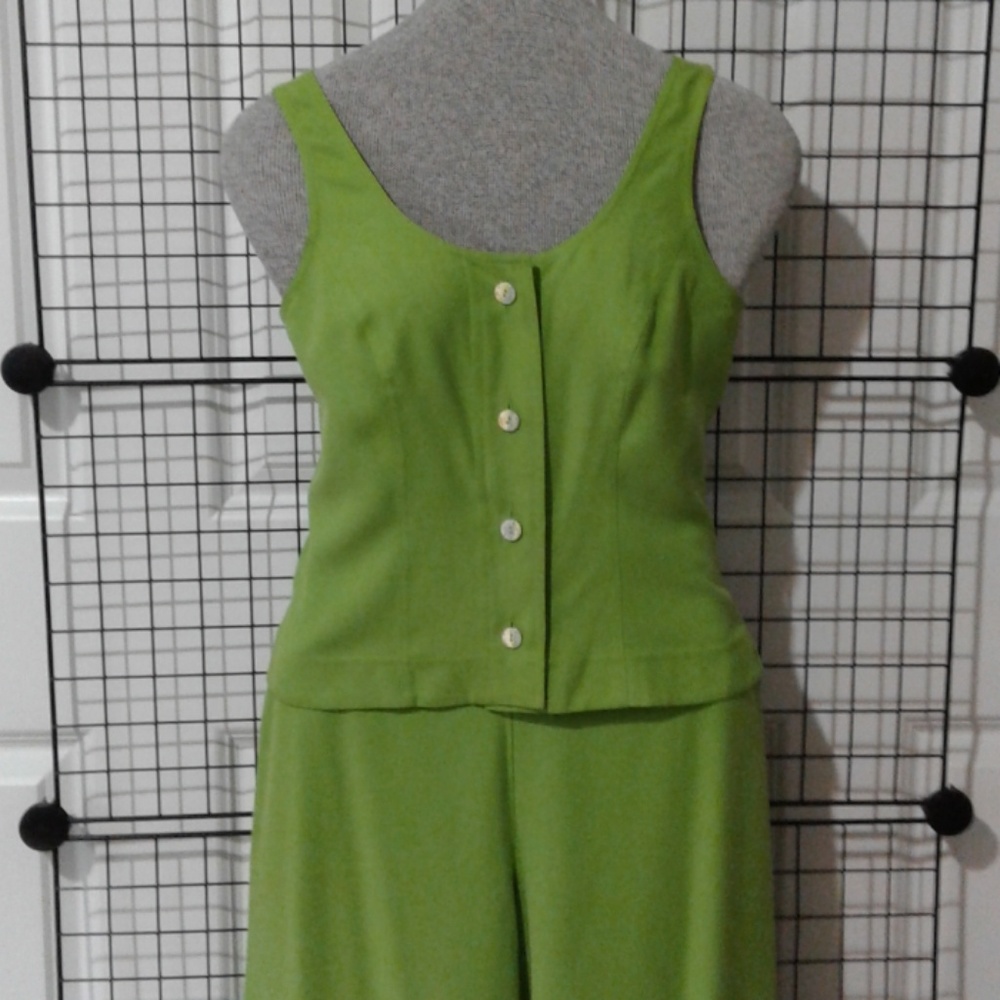 100% Silk Top and Pants. NWT